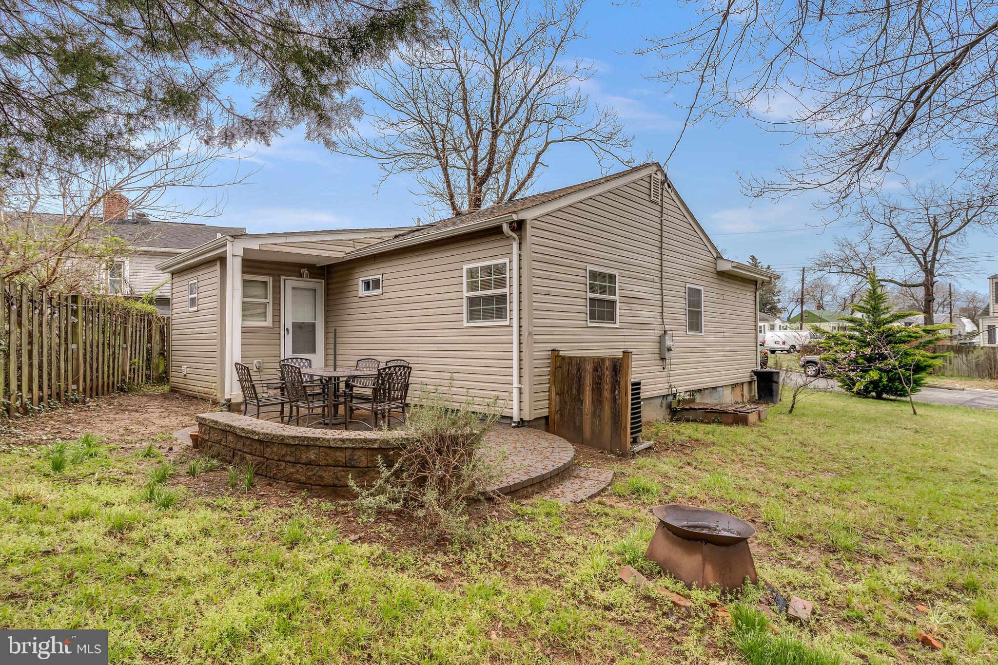 NEWTON VILLAGE - Residential