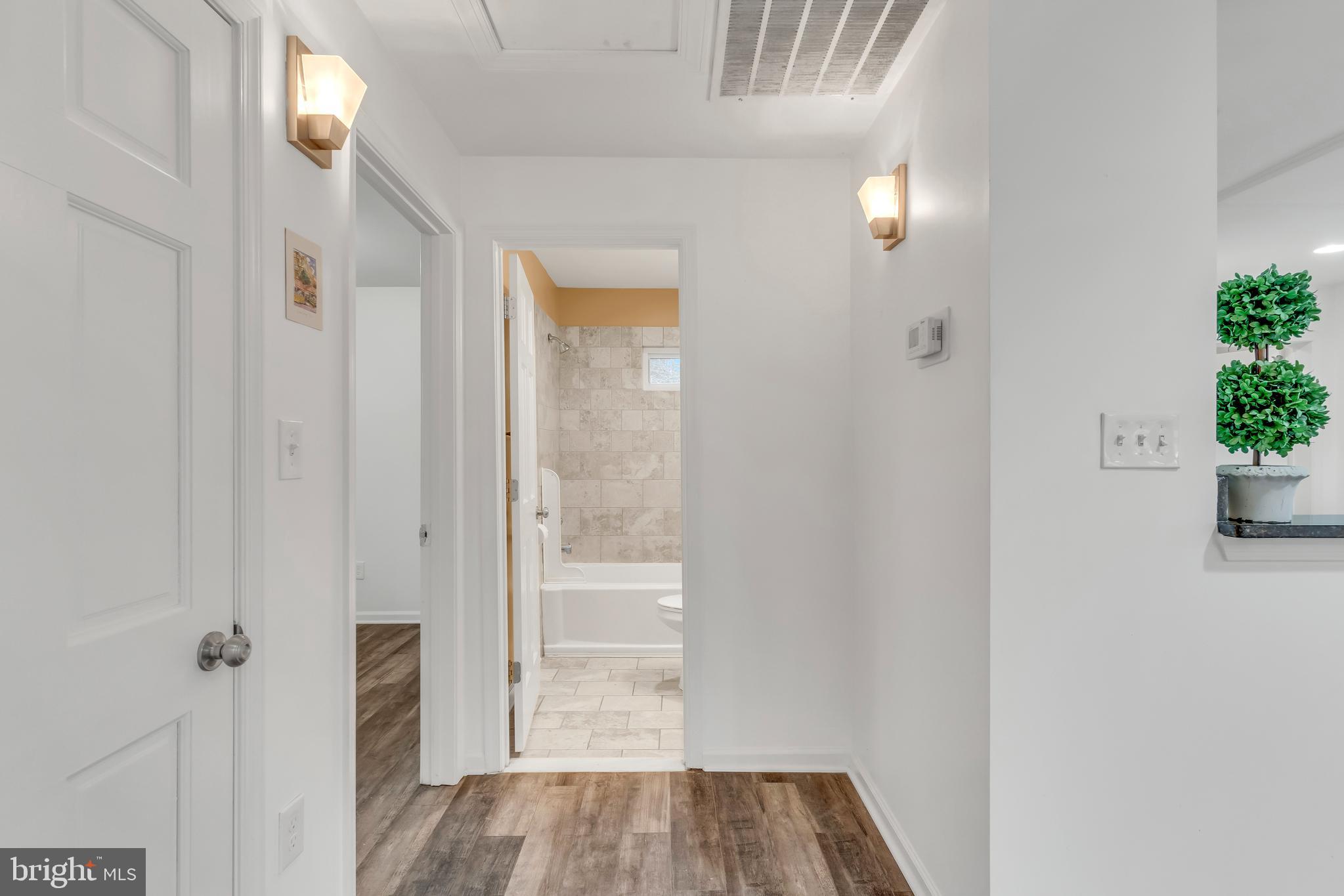 NEWTON VILLAGE - Residential