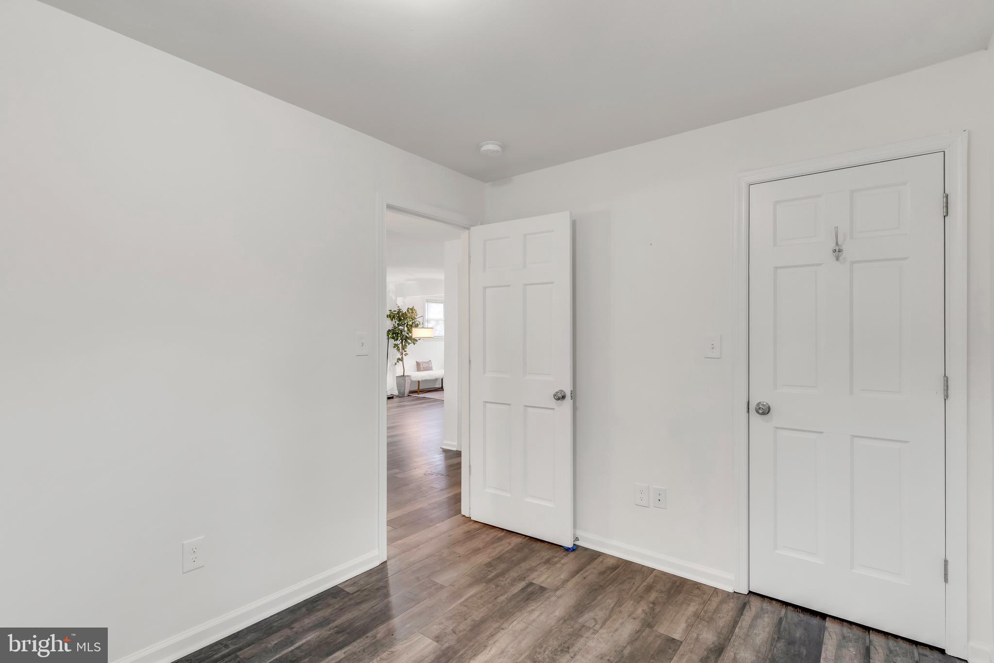 NEWTON VILLAGE - Residential