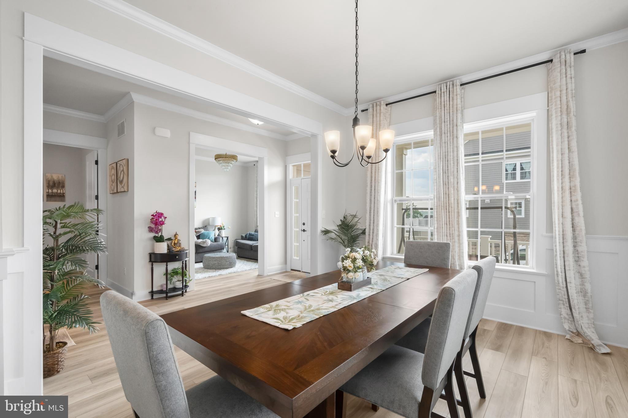 SPRING OAK - Residential