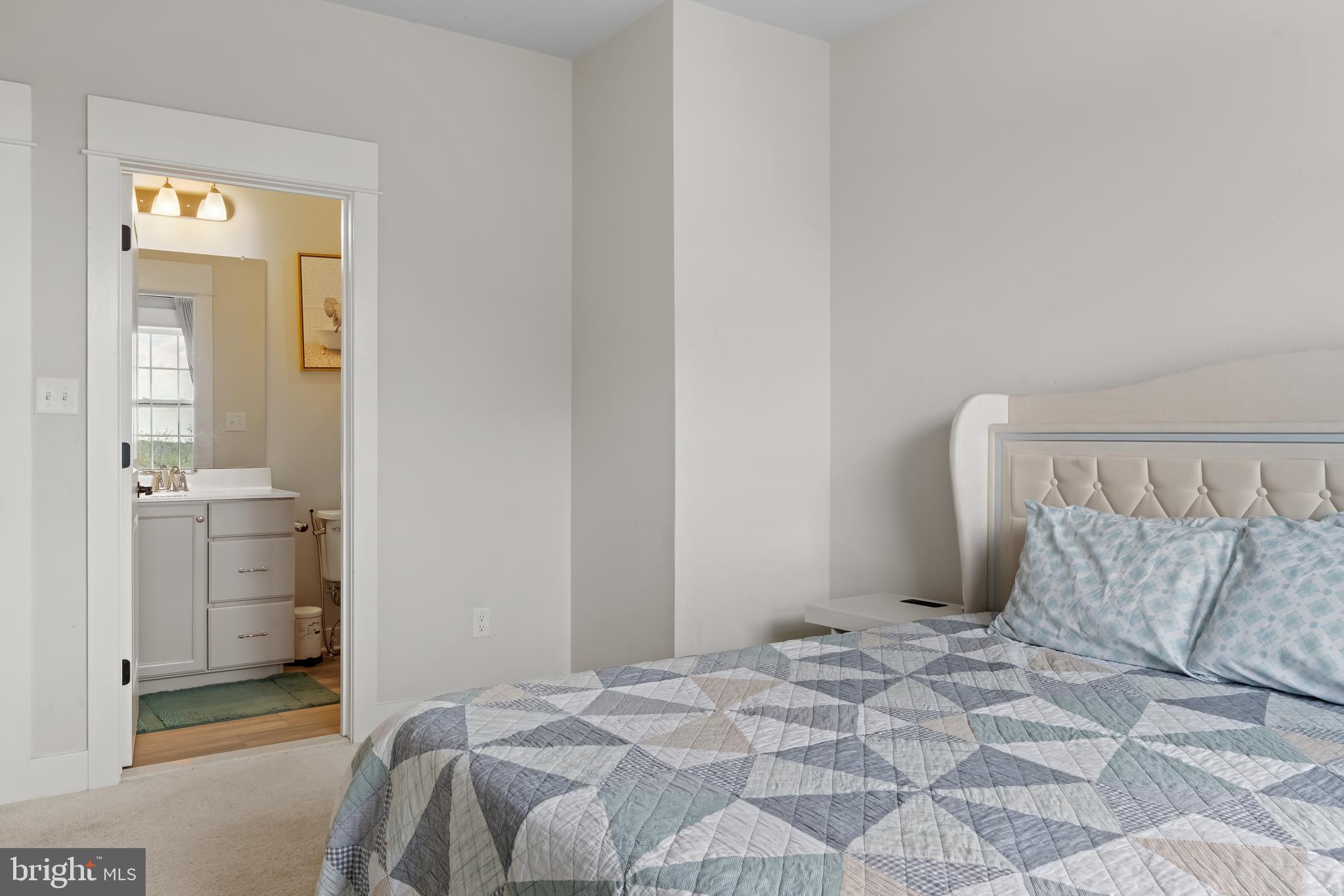 SPRING OAK - Residential