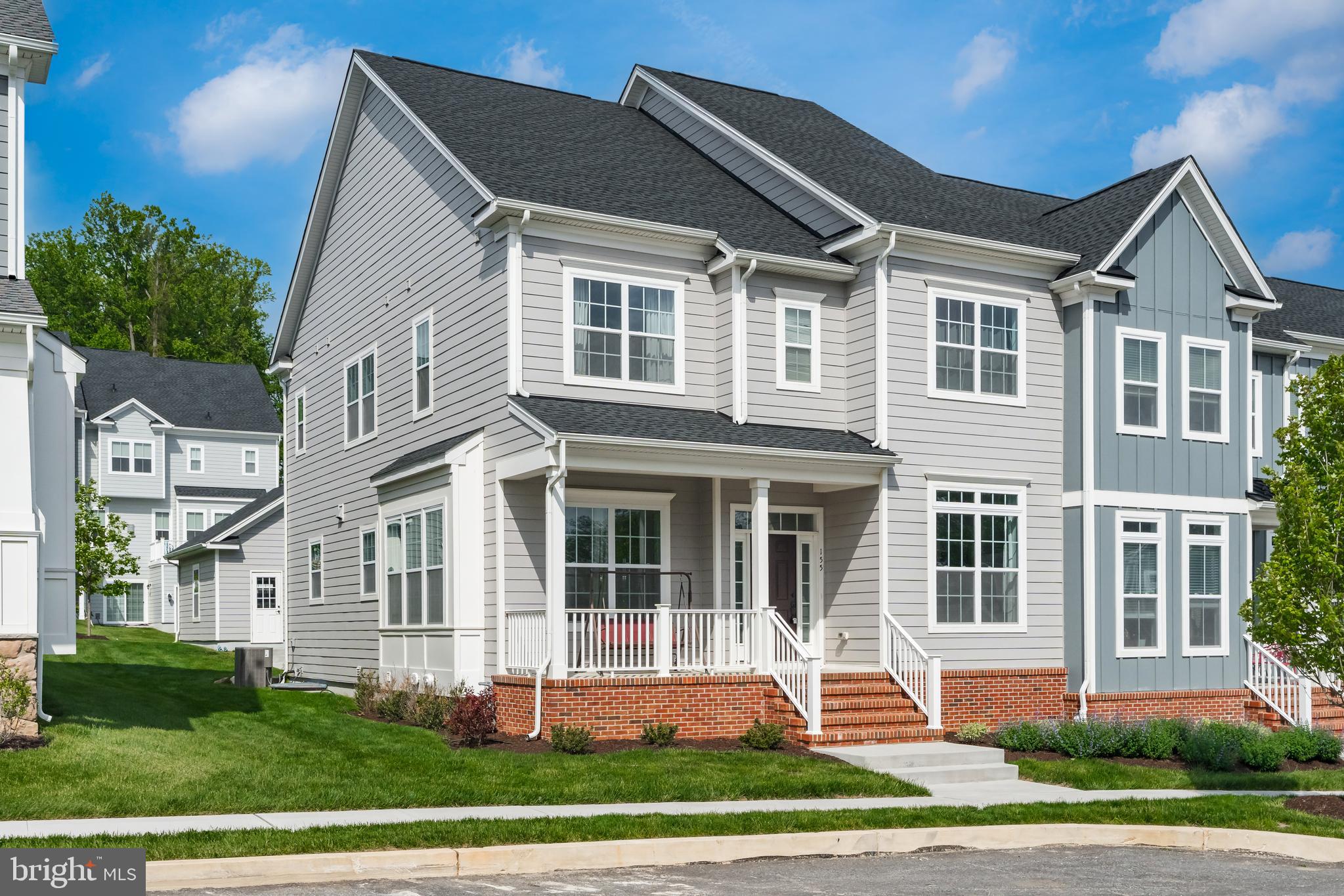 SPRING OAK - Residential