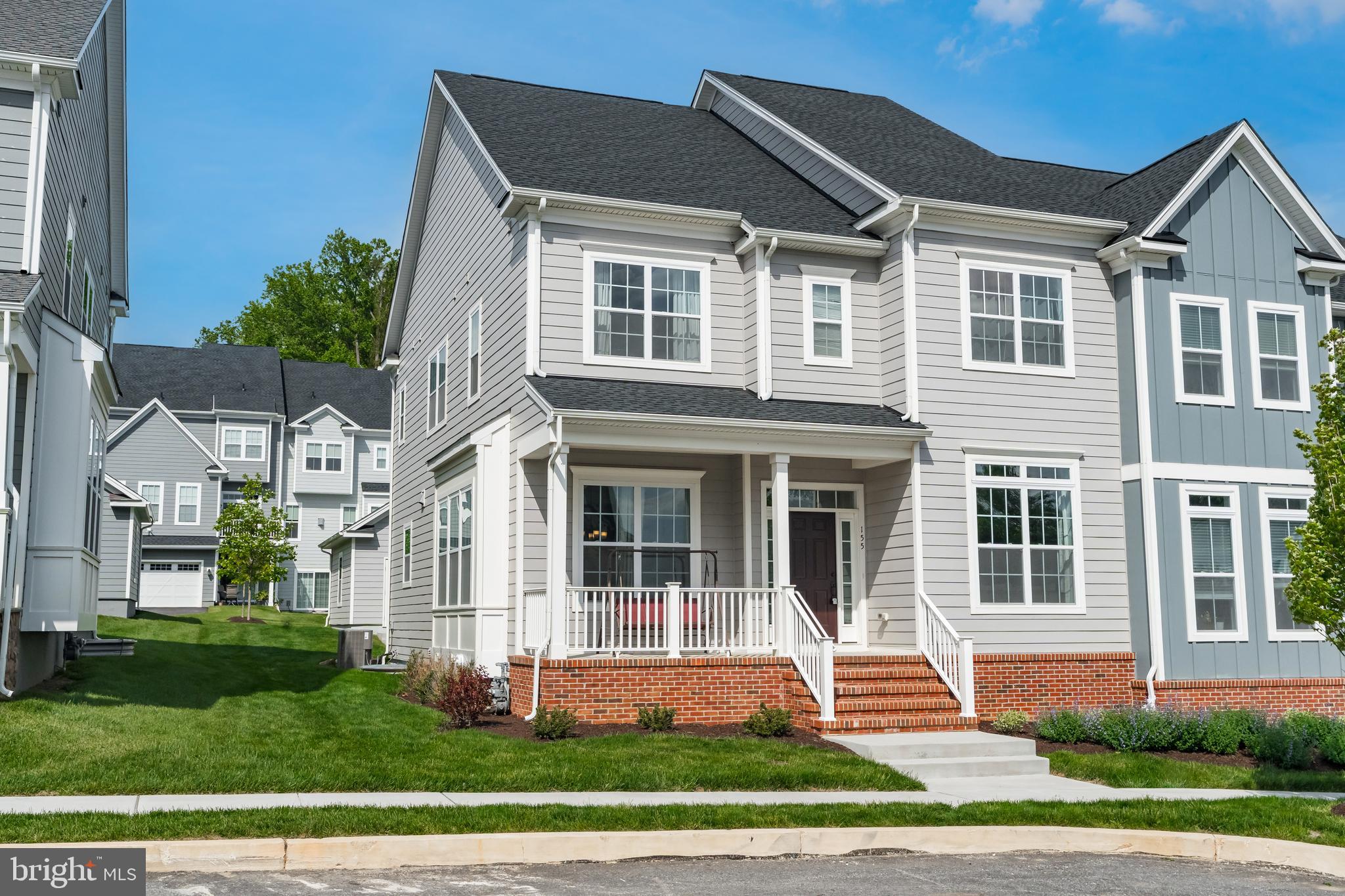 SPRING OAK - Residential