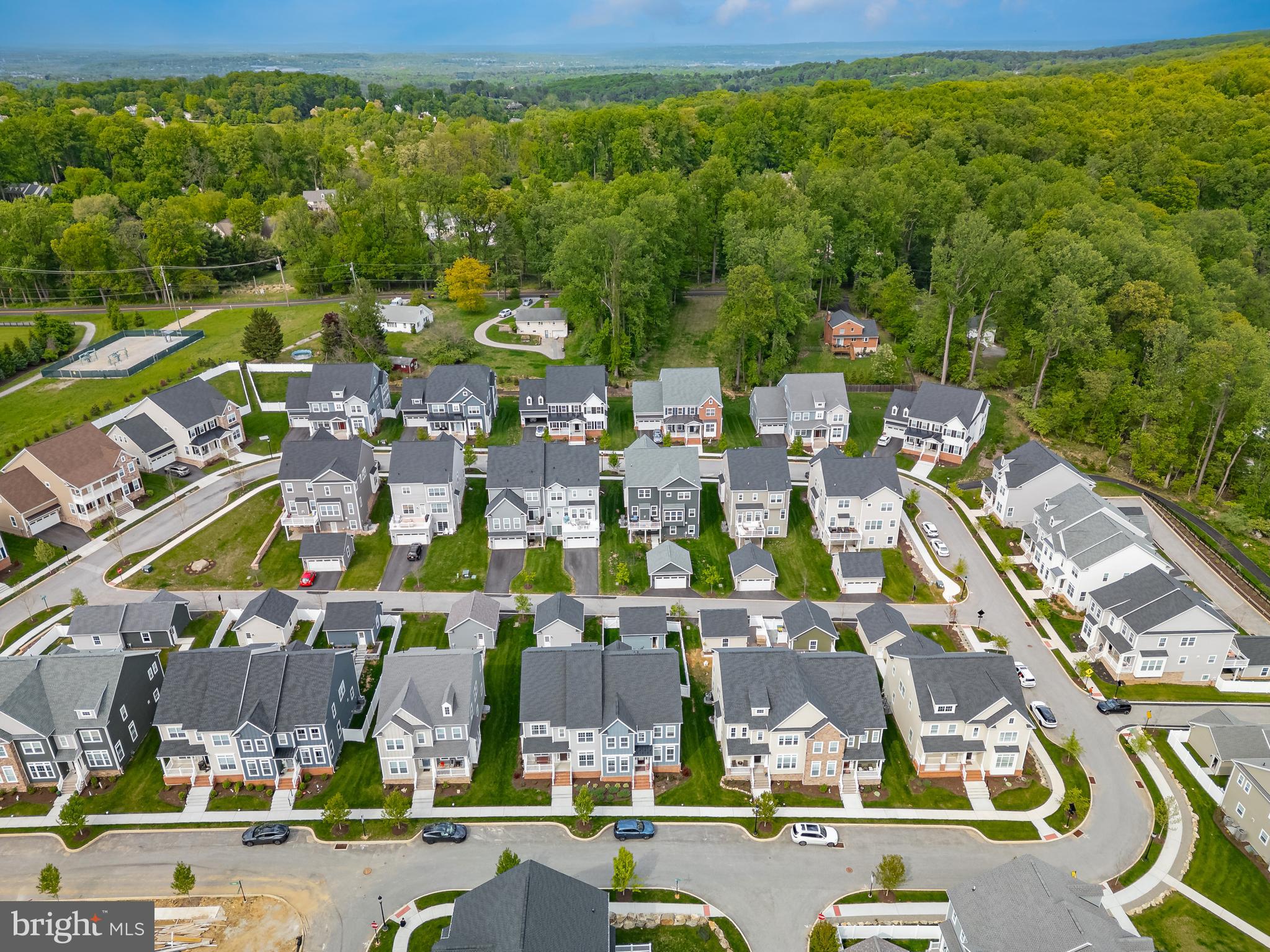 SPRING OAK - Residential
