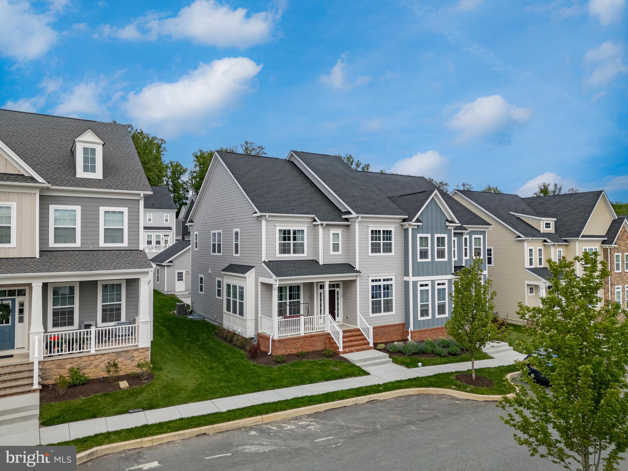 SPRING OAK - Residential