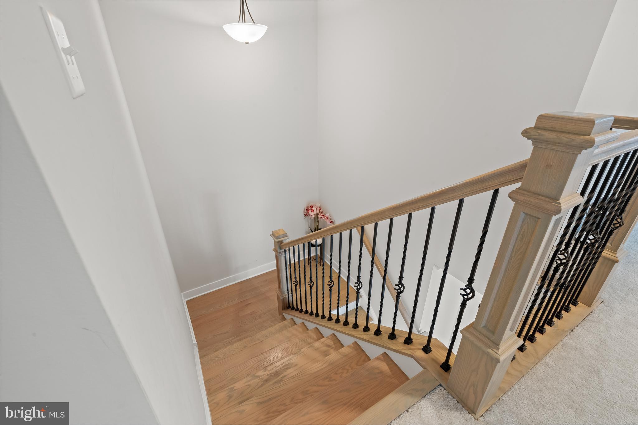 SPRING OAK - Residential