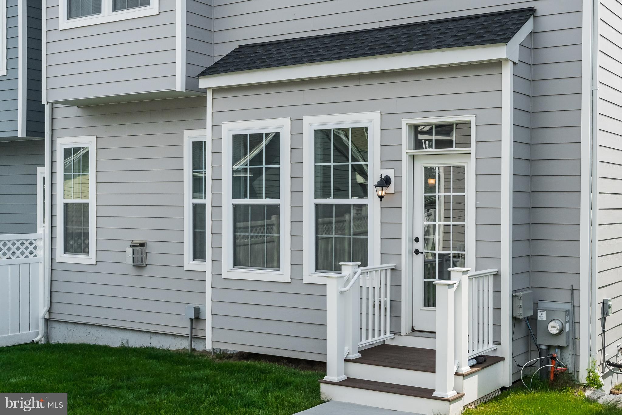 SPRING OAK - Residential