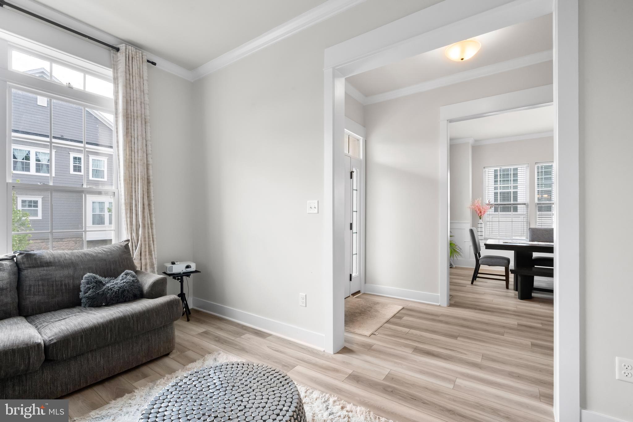 SPRING OAK - Residential
