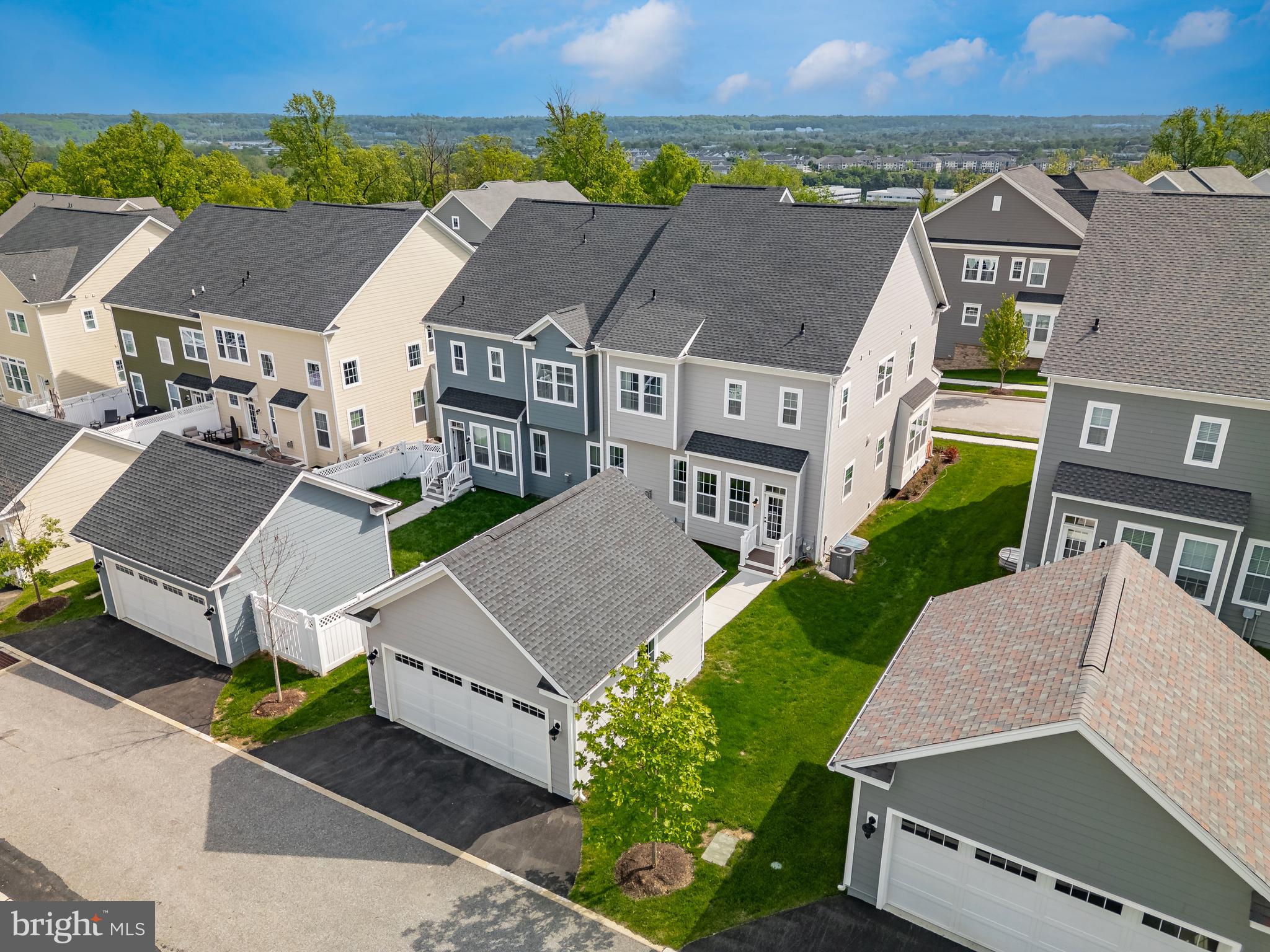 SPRING OAK - Residential