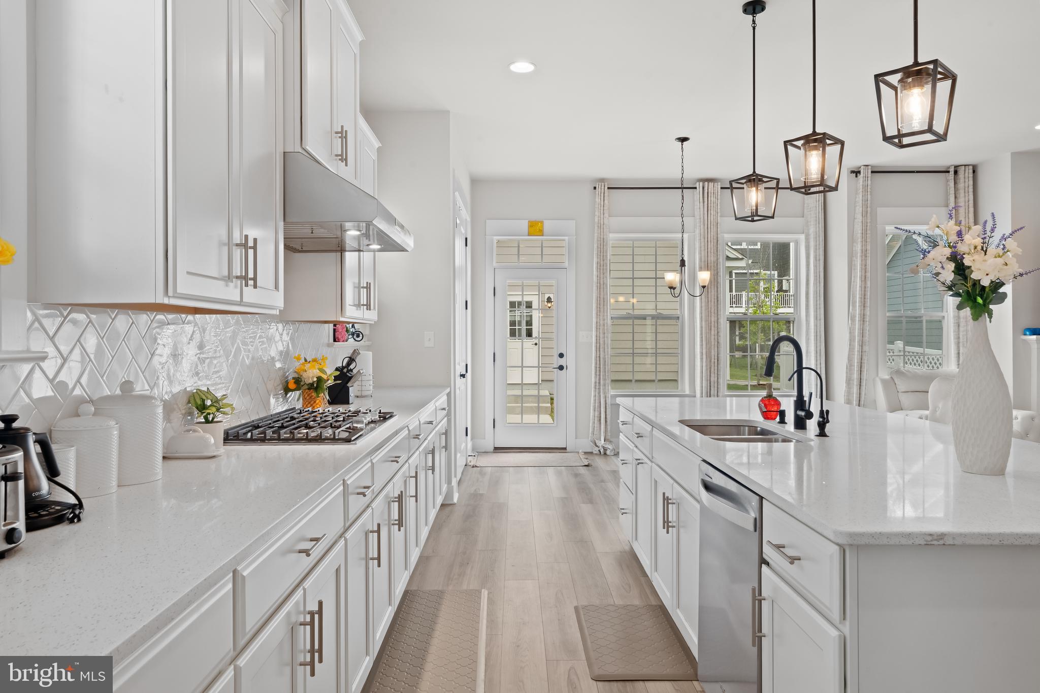 SPRING OAK - Residential