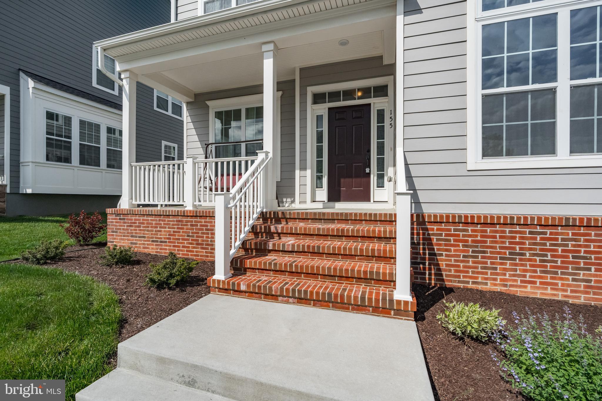 SPRING OAK - Residential