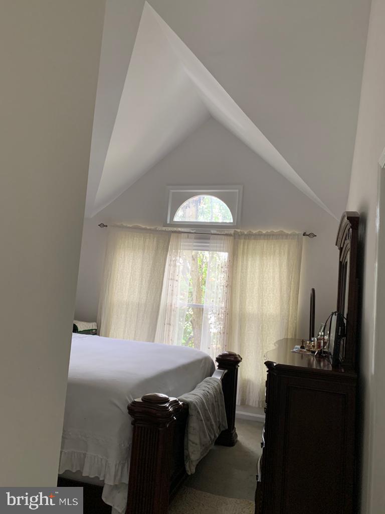 WATERFORD PARK - Residential