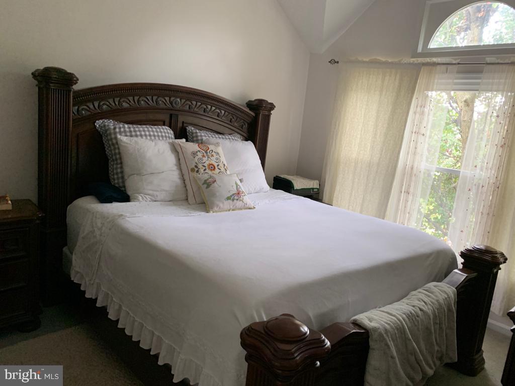 WATERFORD PARK - Residential