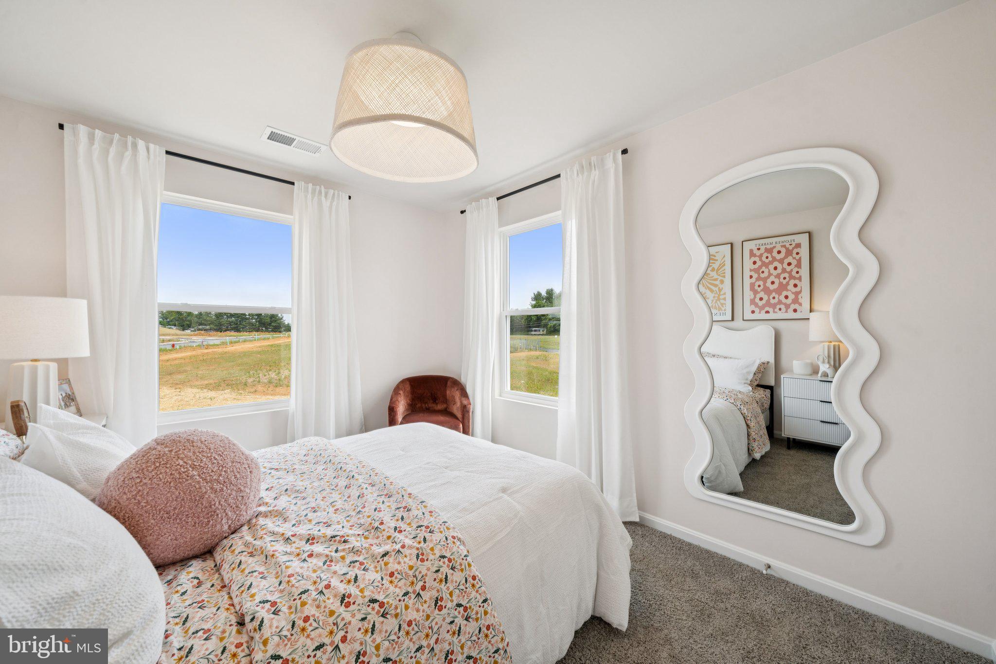 SUMMIT TOWNS - Residential