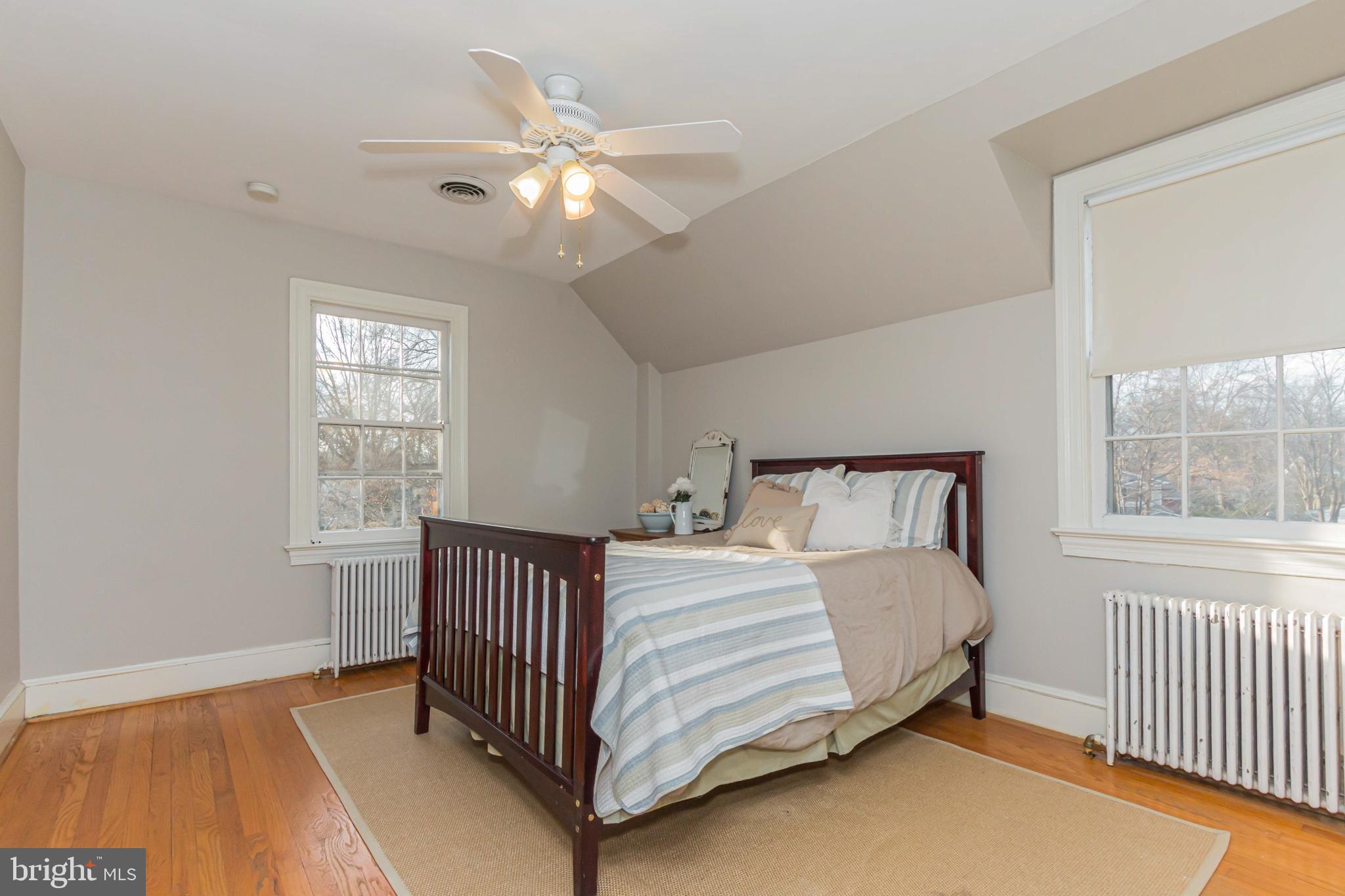 BRADDOCK HEIGHTS - Residential