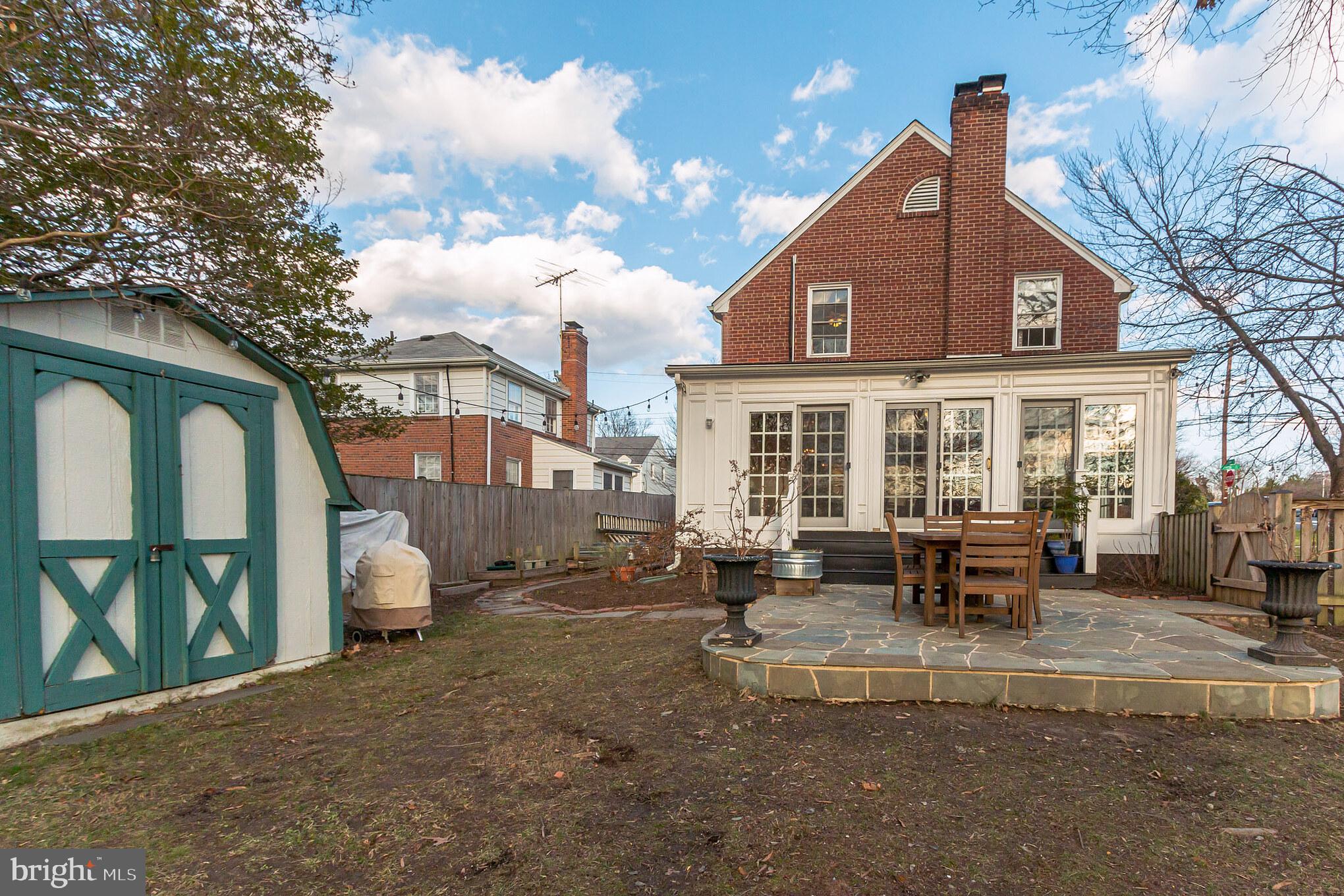 BRADDOCK HEIGHTS - Residential