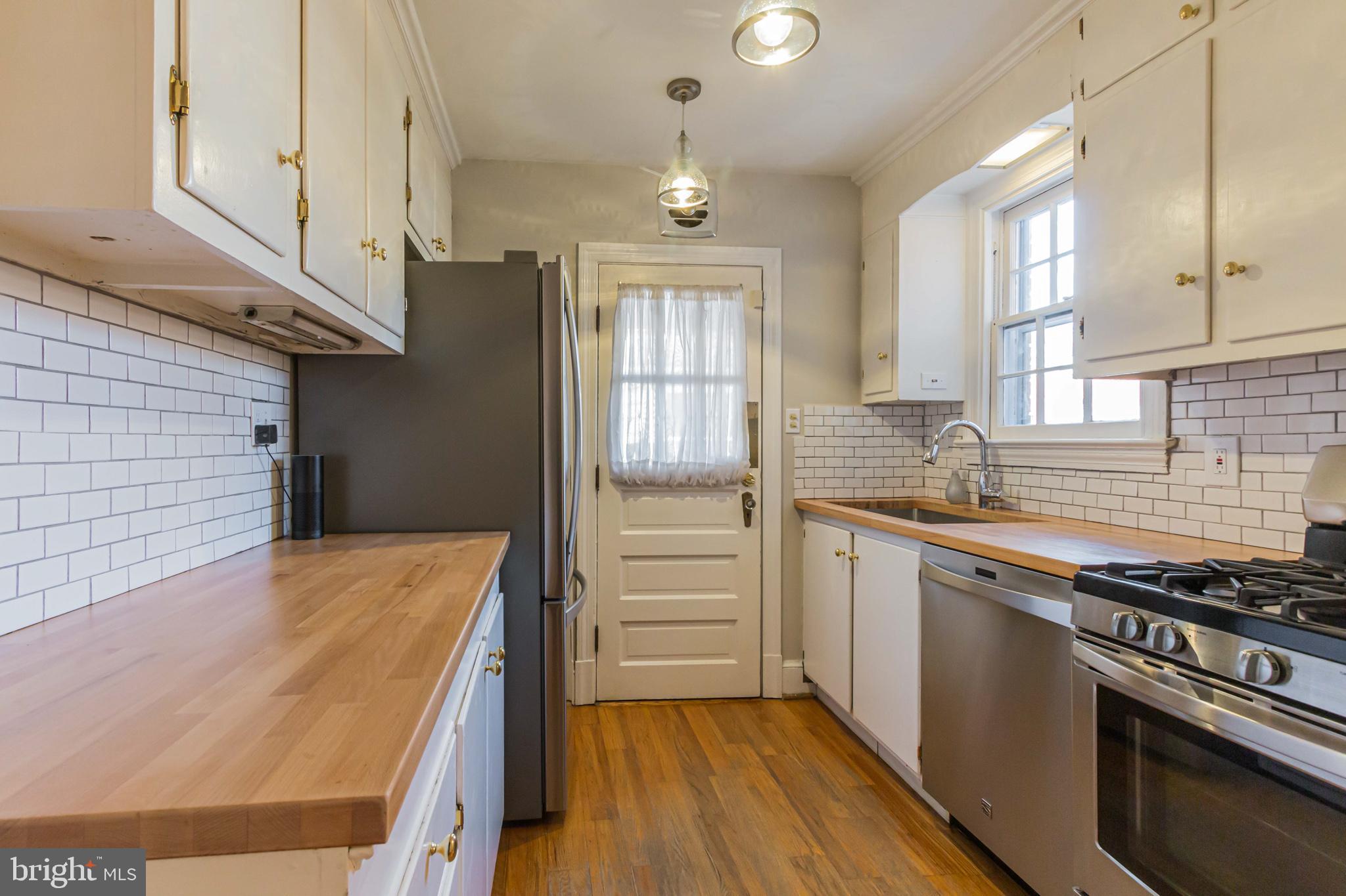 BRADDOCK HEIGHTS - Residential