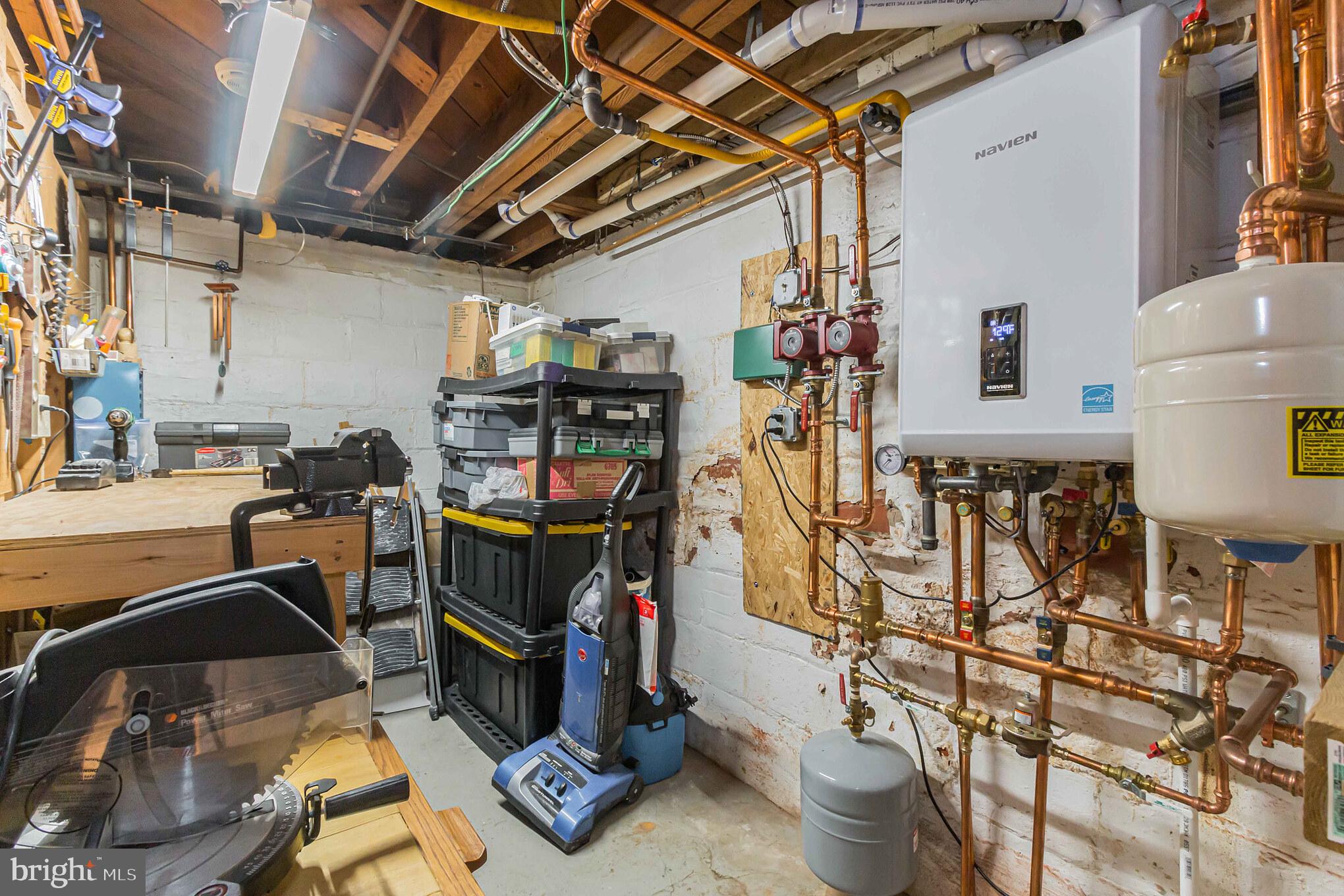 BRADDOCK HEIGHTS - Residential