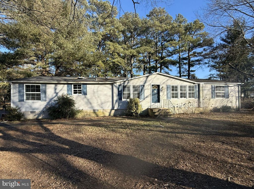 Photo of 151 Laurel Avenue, LAUREL, DE 19956 (MLS # DESU2103402)