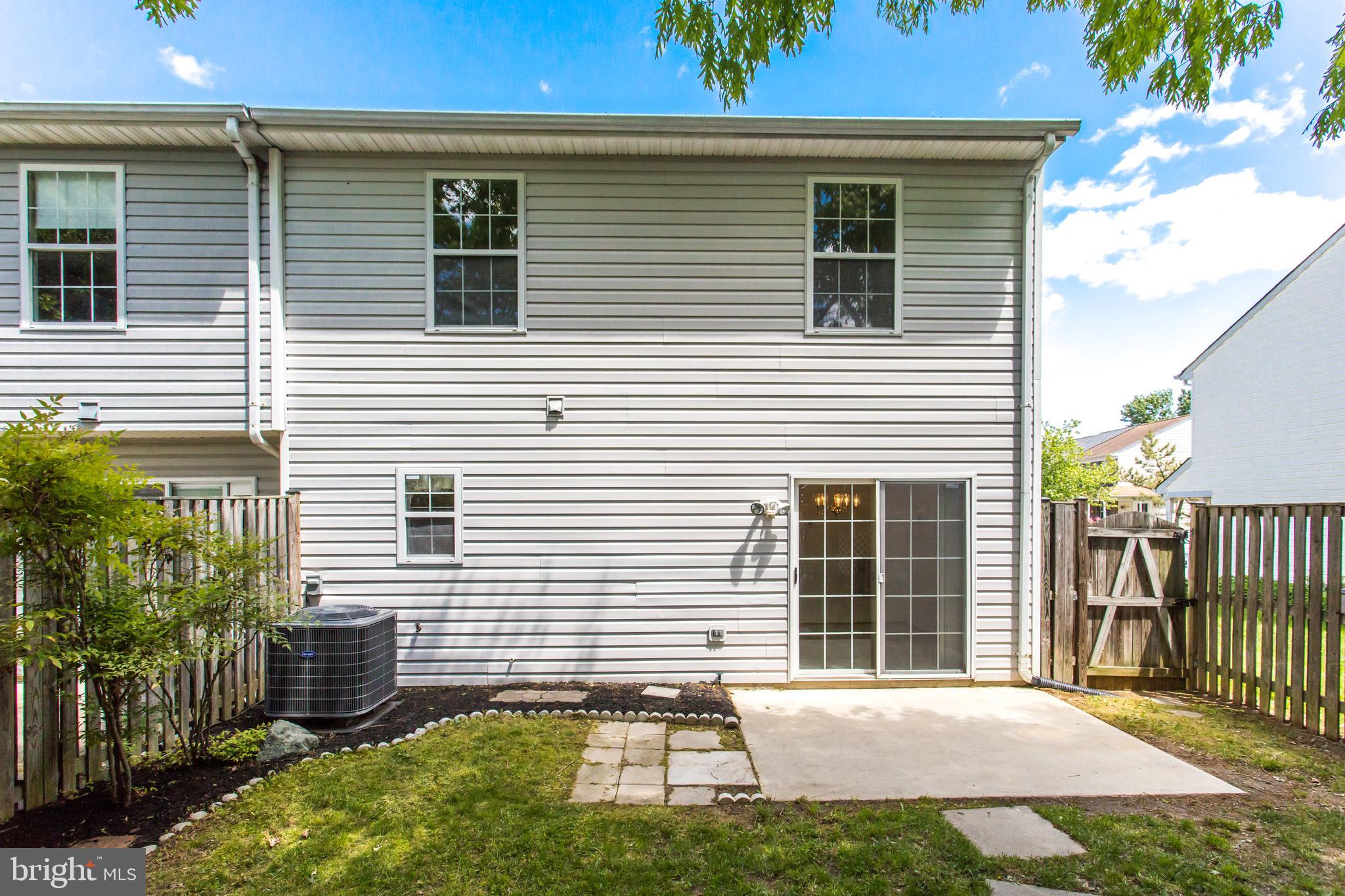 CHARLESTON TERRACE LA PLATA - Residential