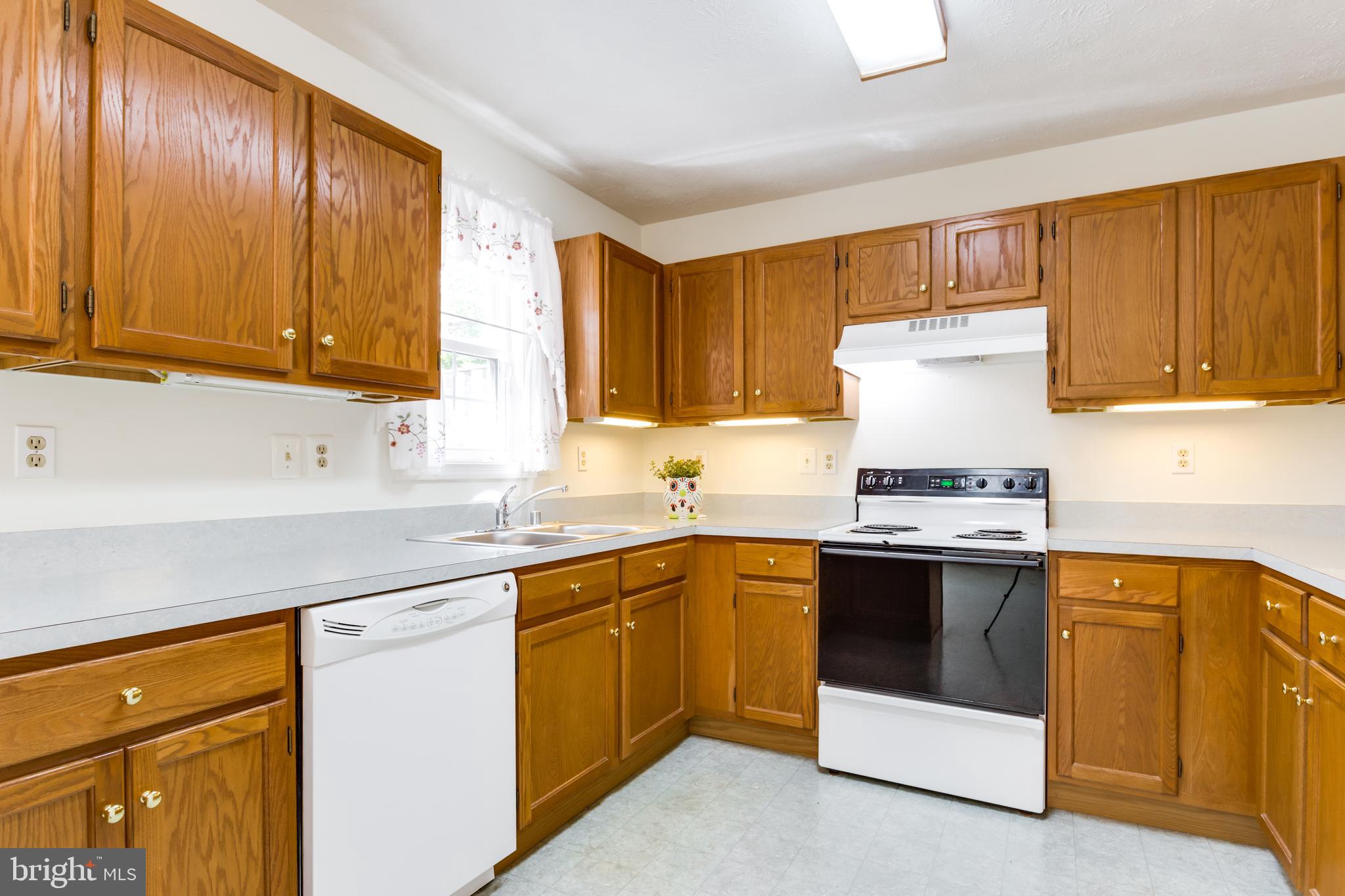 CHARLESTON TERRACE LA PLATA - Residential