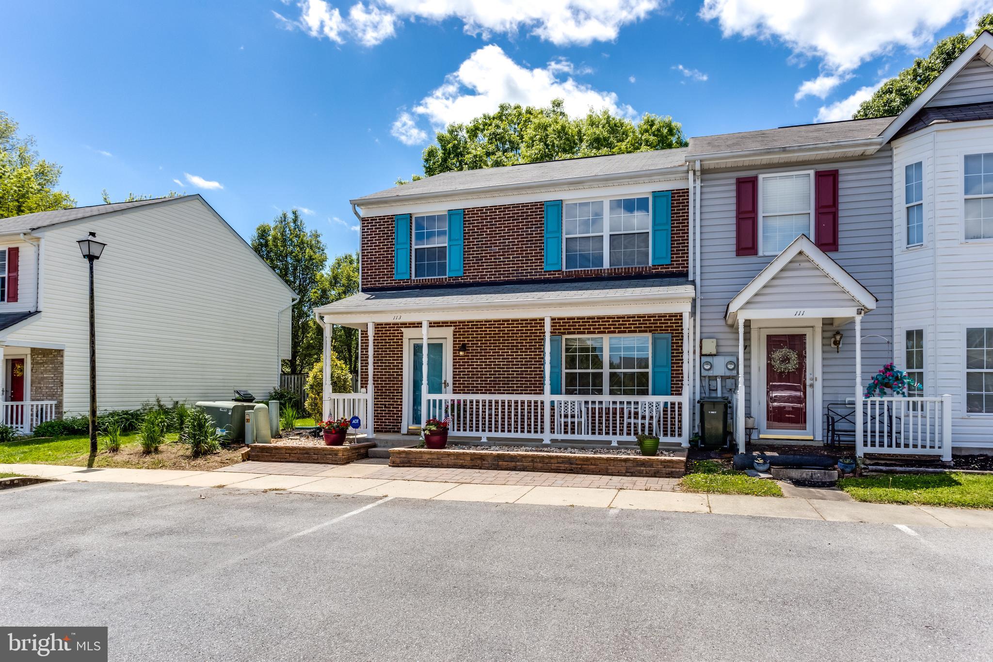 CHARLESTON TERRACE LA PLATA - Residential