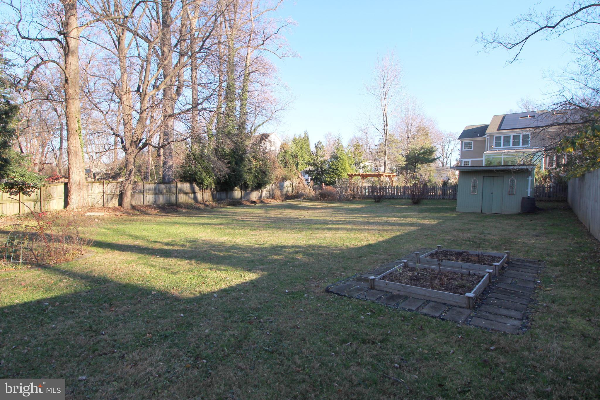 WESTHAMPTON - Residential Lease