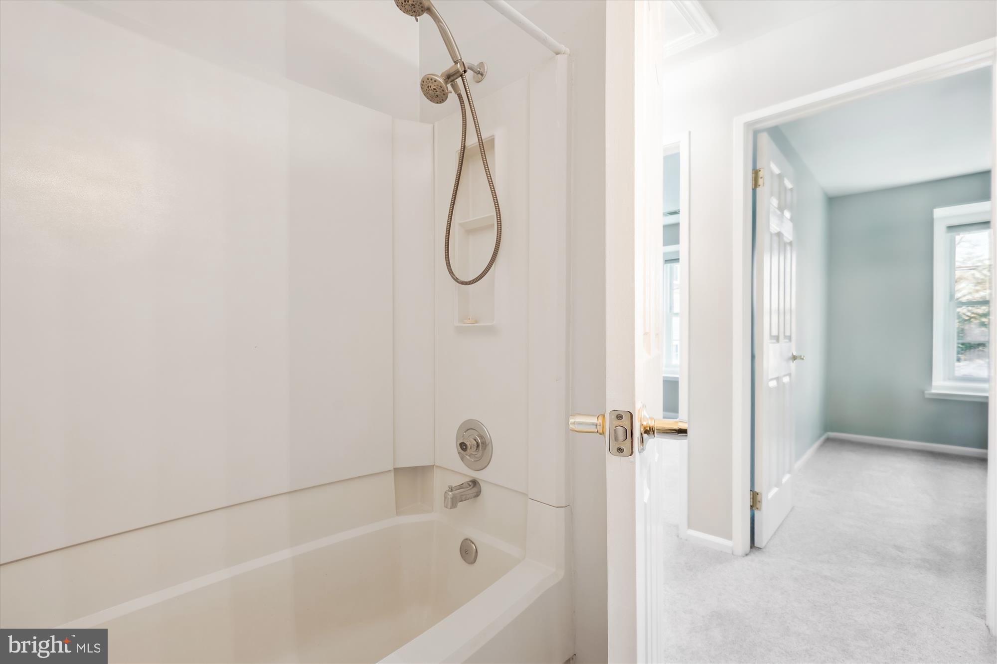 GERMANTOWN VIEW - Residential