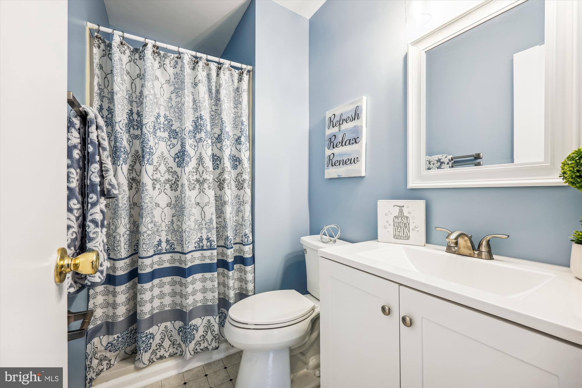 GERMANTOWN VIEW - Residential