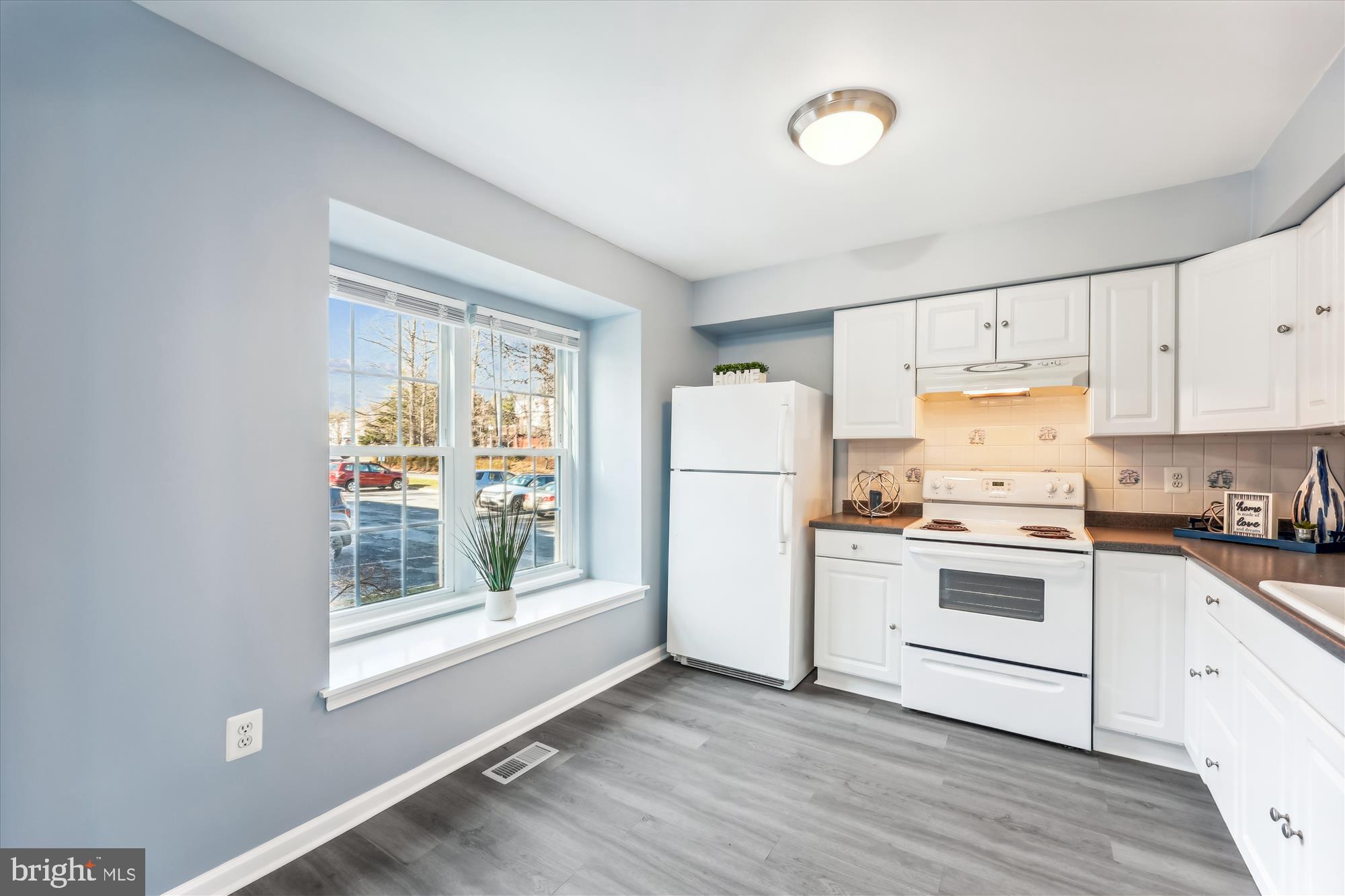 GERMANTOWN VIEW - Residential