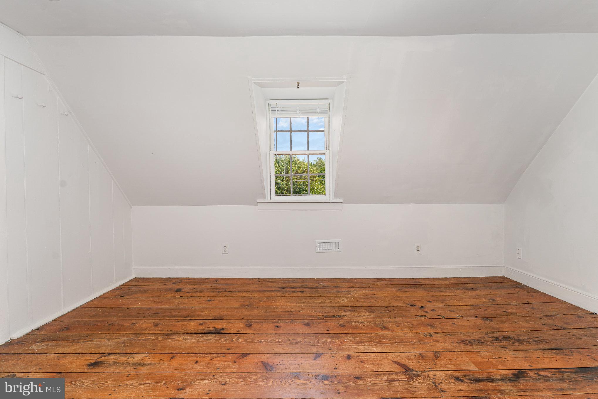 HISTORIC DISTRICT - Residential