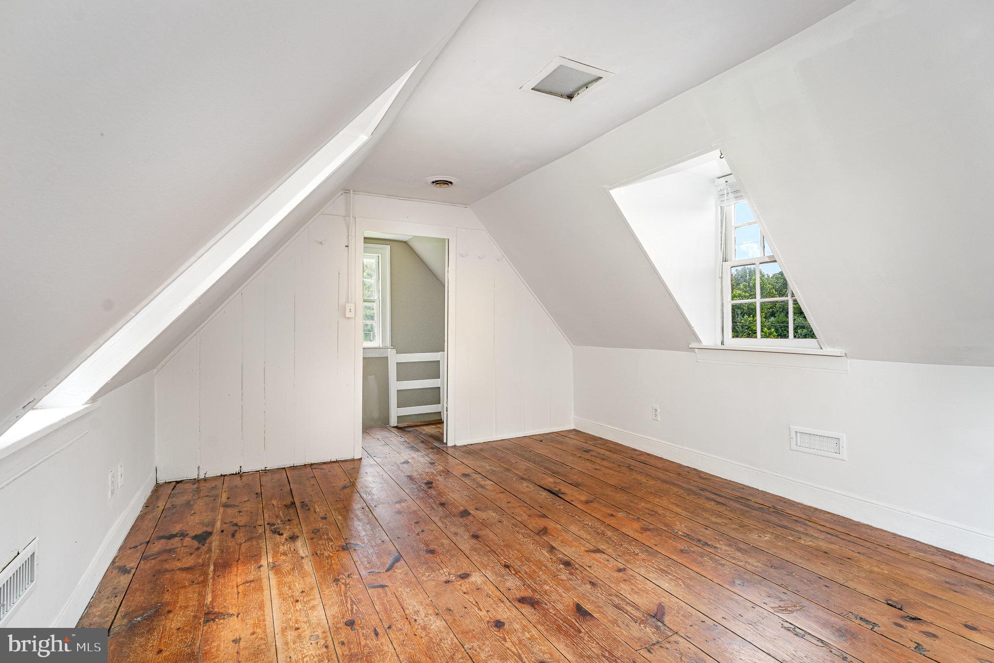 HISTORIC DISTRICT - Residential