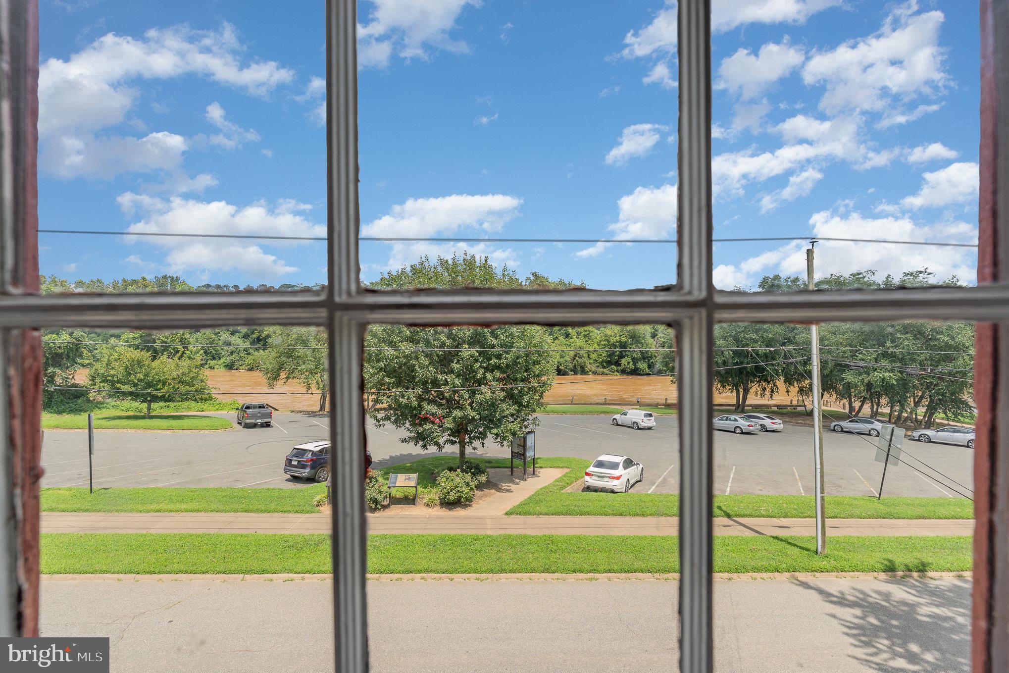 HISTORIC DISTRICT - Residential