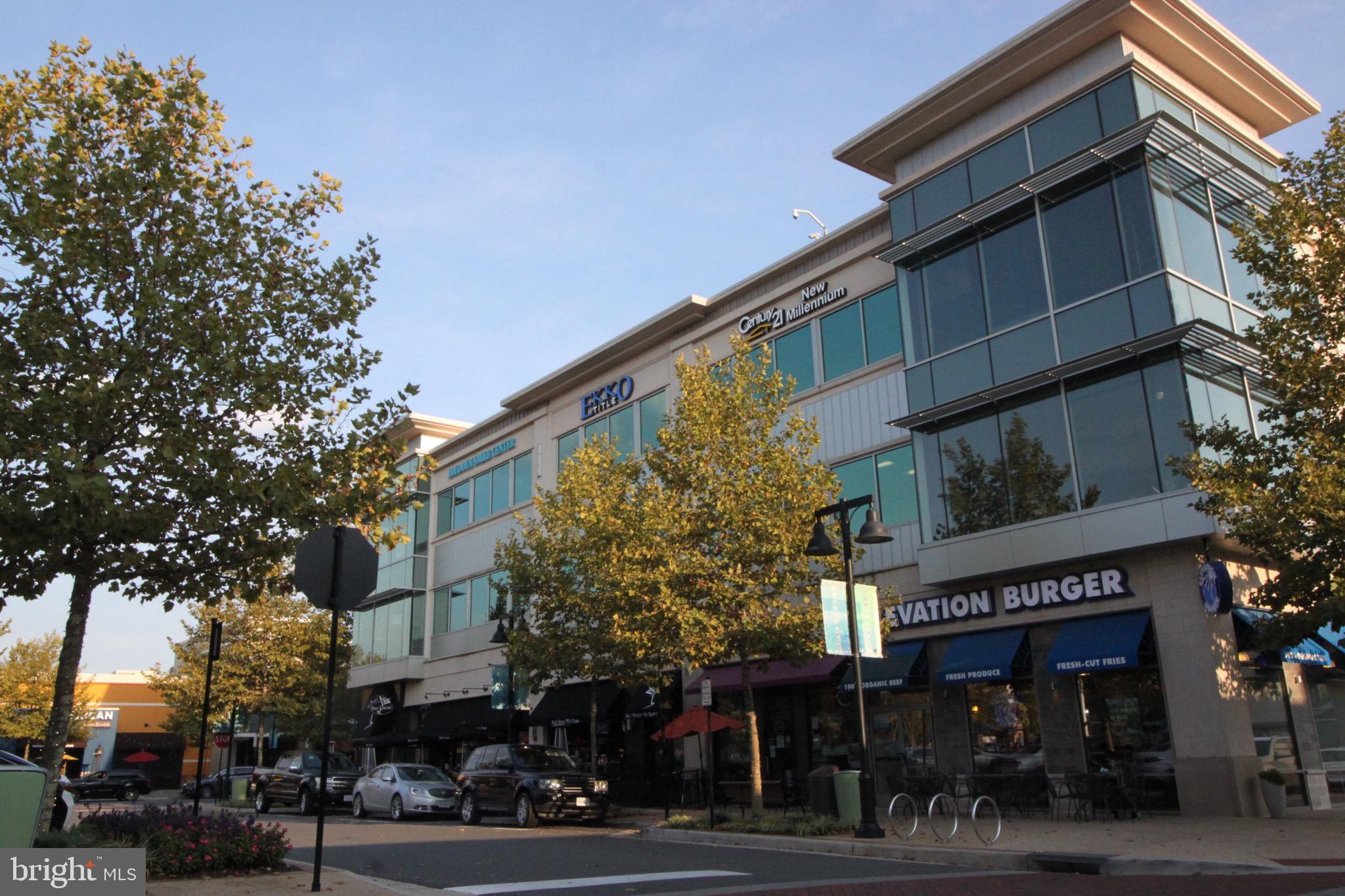 ONE LOUDOUN - Residential Lease