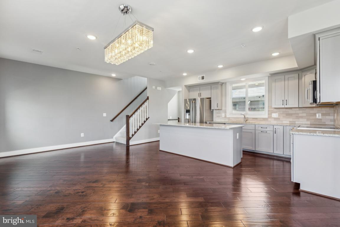 ONE LOUDOUN - Residential Lease