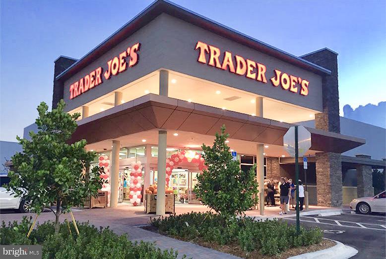 ONE LOUDOUN - Residential Lease