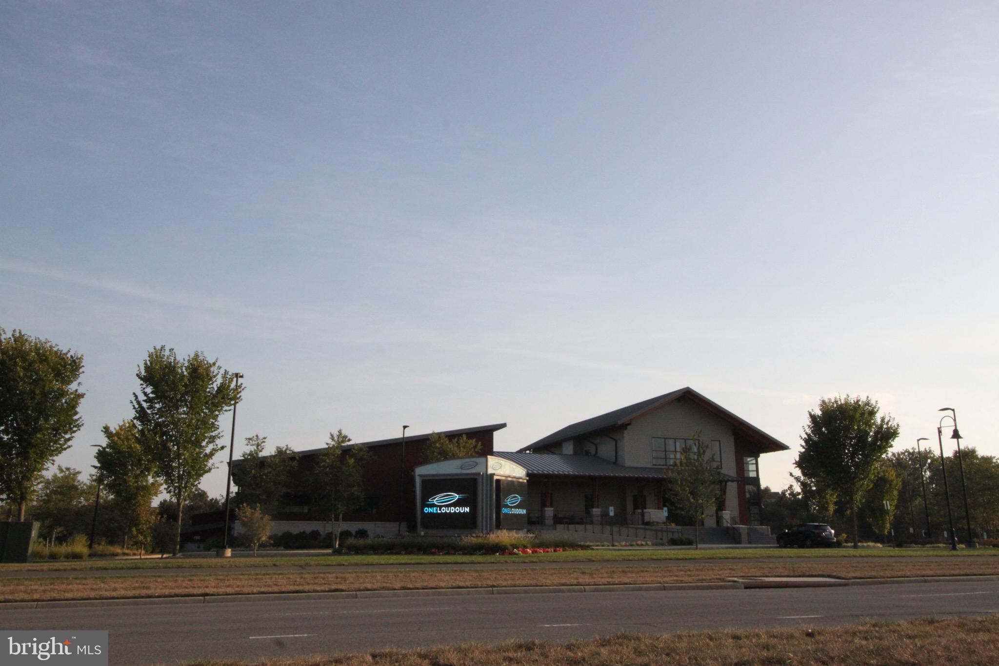 ONE LOUDOUN - Residential Lease