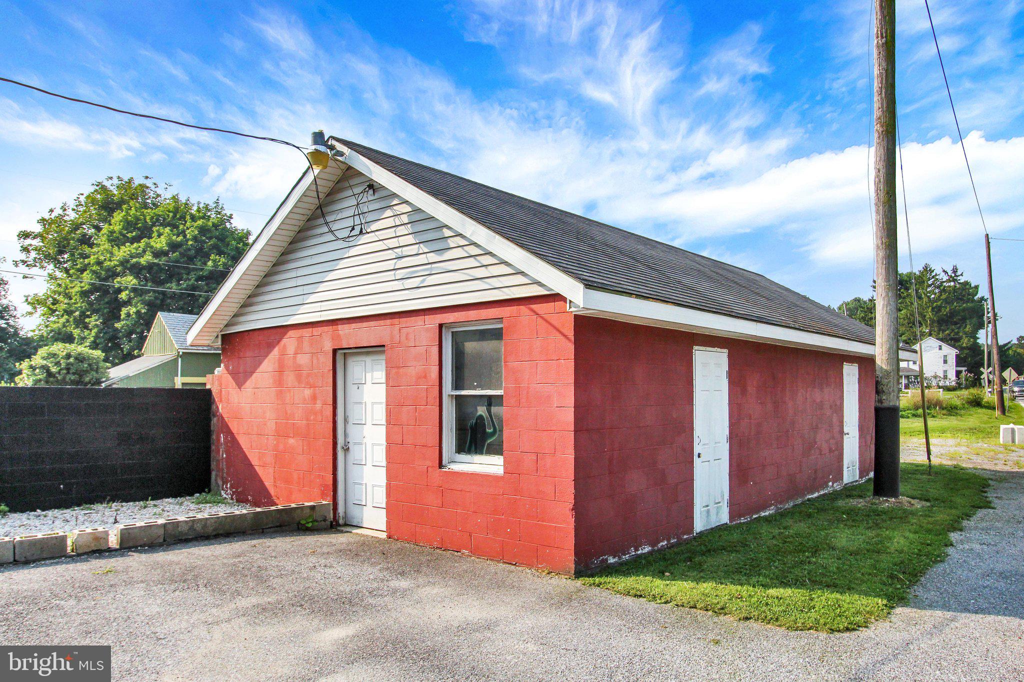 5998 COLONIAL VALLEY ROAD