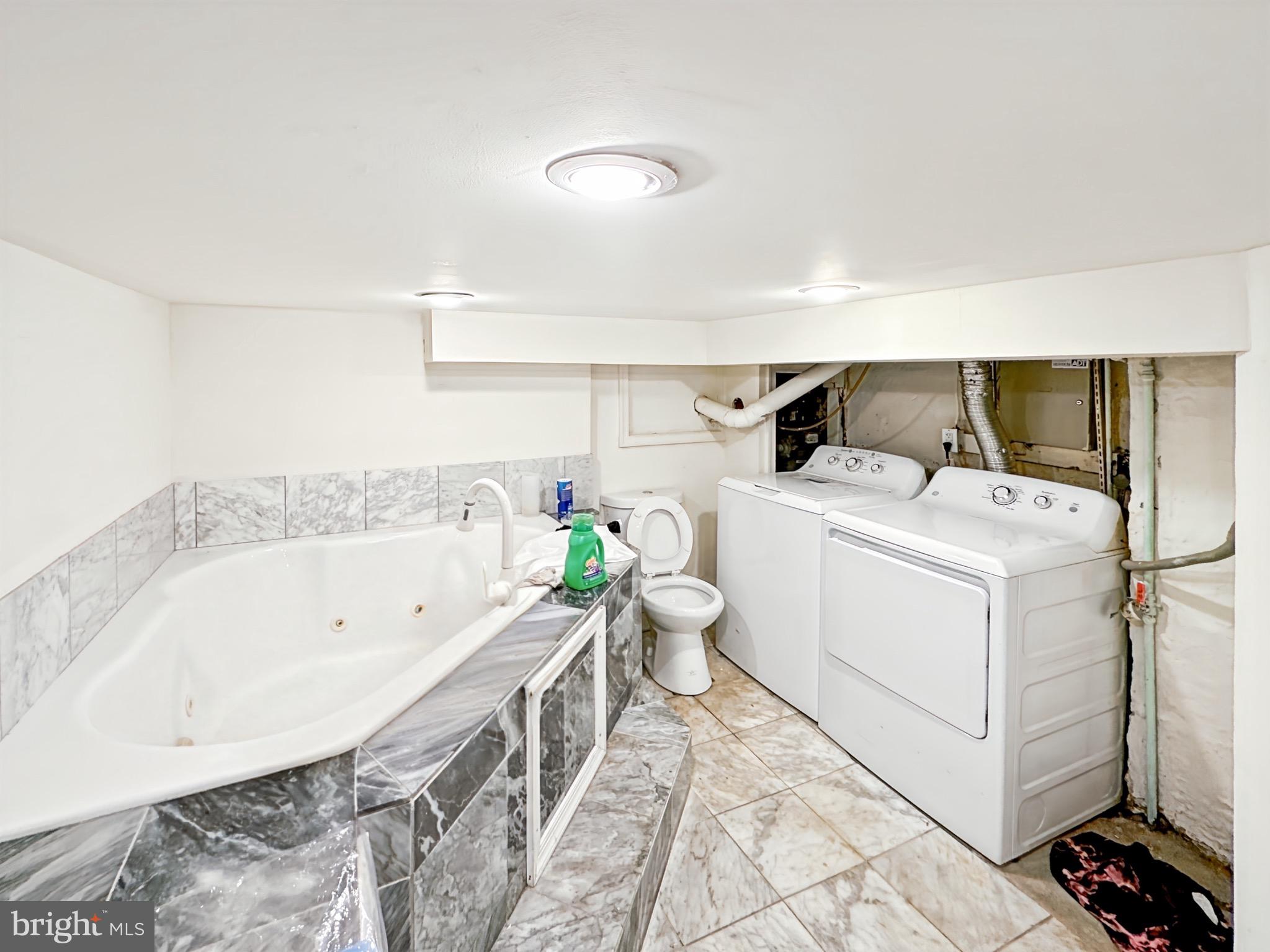 MOUNT CLARE - Residential