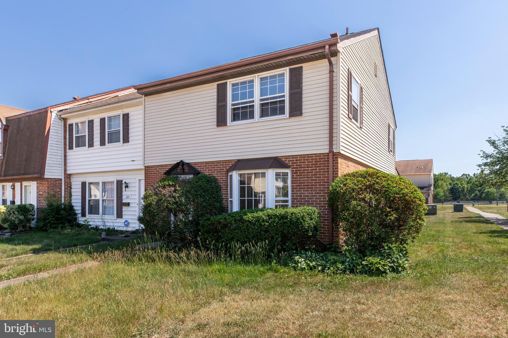 322 CLAY STREET