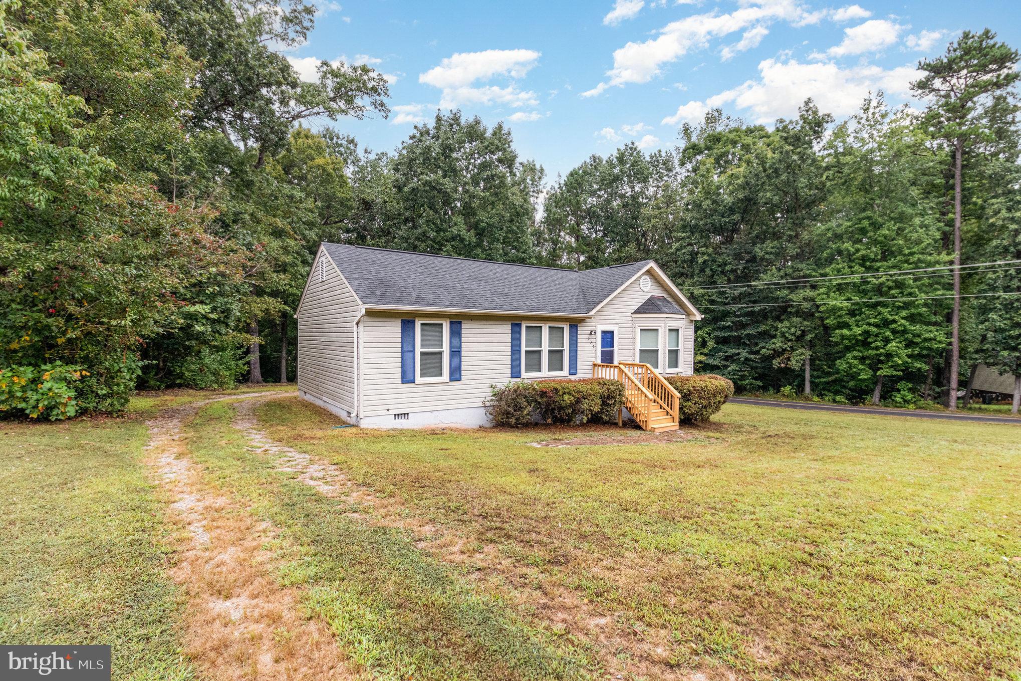 229 ESTATE DRIVE