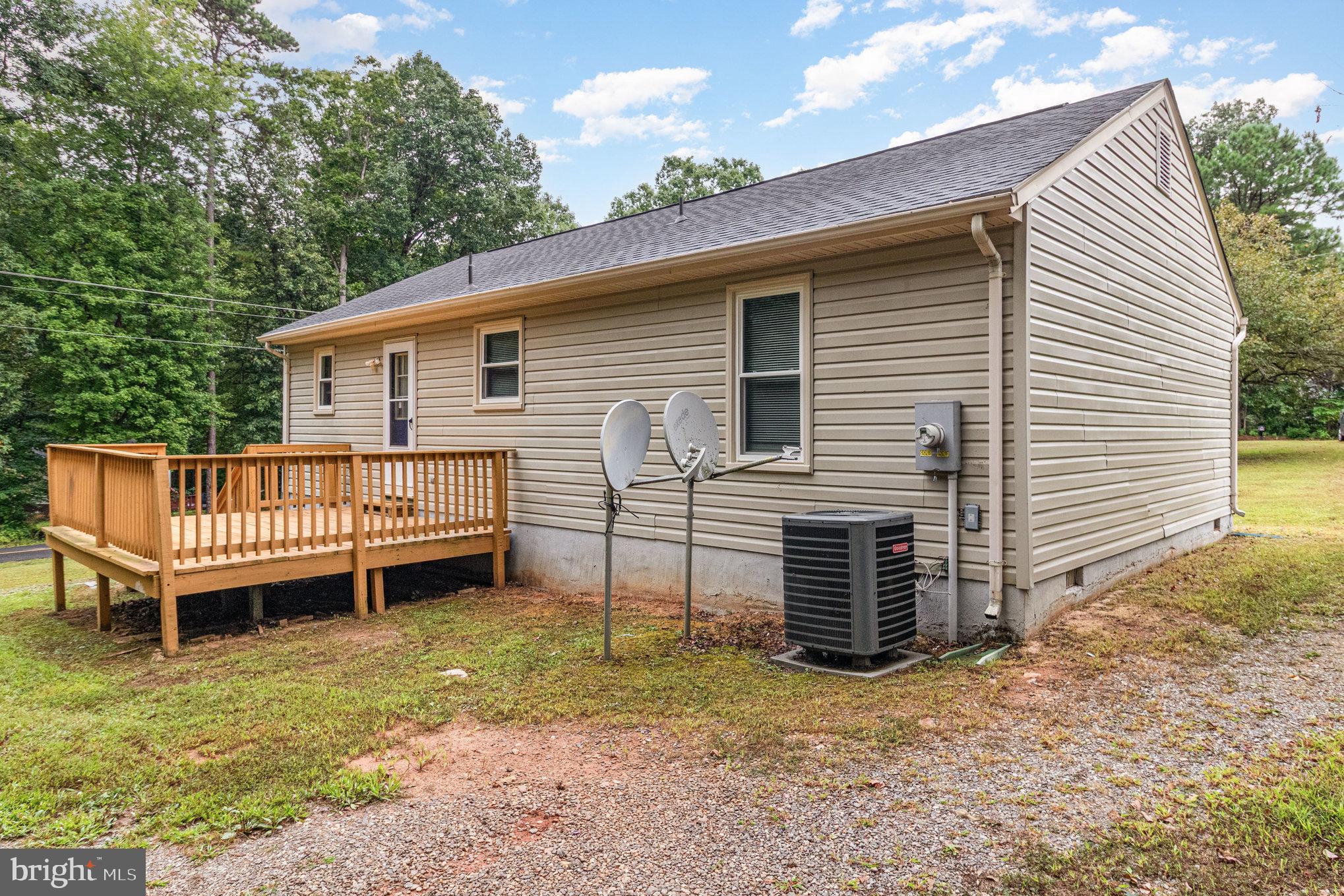 LAKE LAND OR - Residential