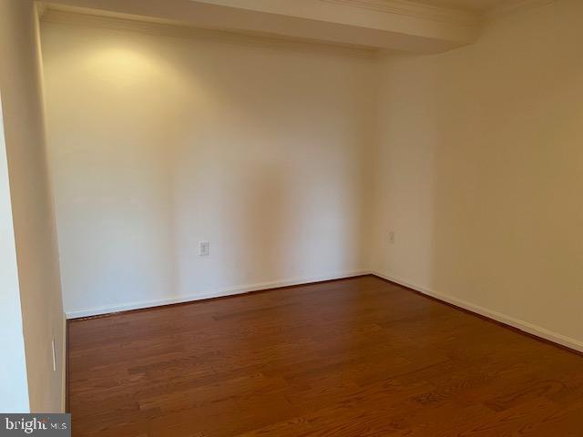 ROUNDWOOD RIDGE - Residential Lease