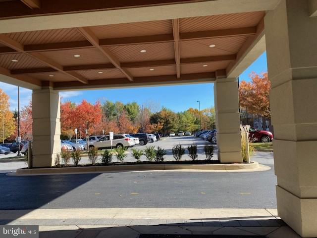 ROUNDWOOD RIDGE - Residential Lease