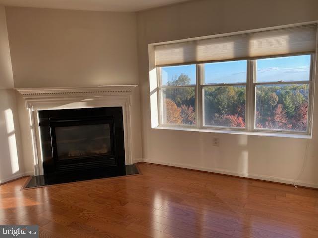 ROUNDWOOD RIDGE - Residential Lease