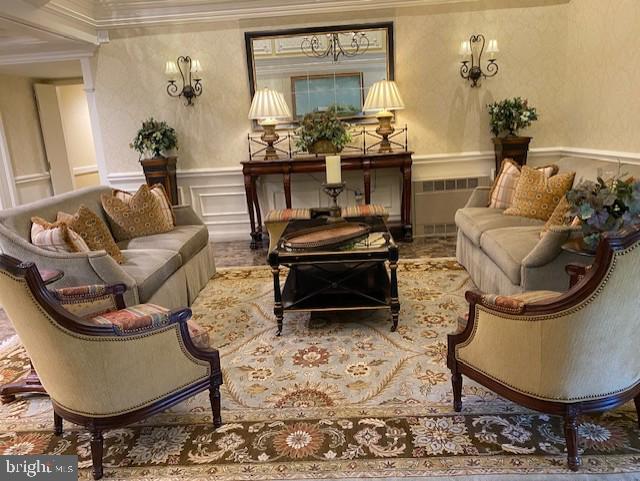 ROUNDWOOD RIDGE - Residential Lease