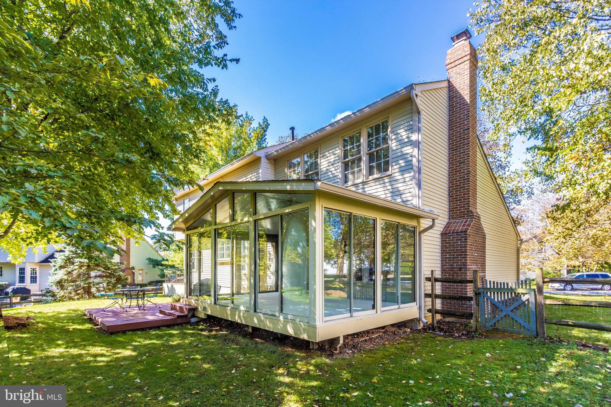 SPRING RIDGE - Residential