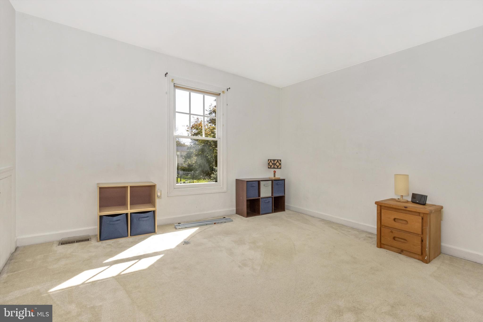 SPRING RIDGE - Residential