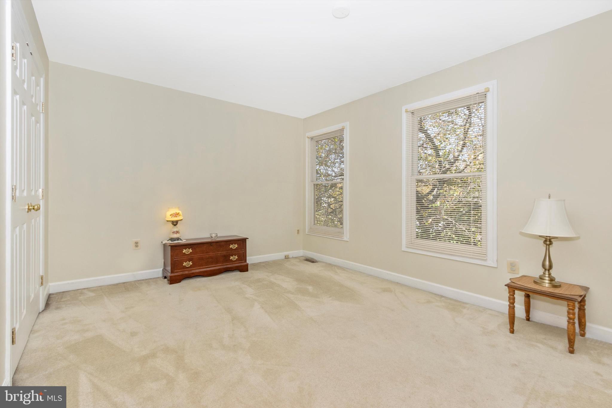 SPRING RIDGE - Residential