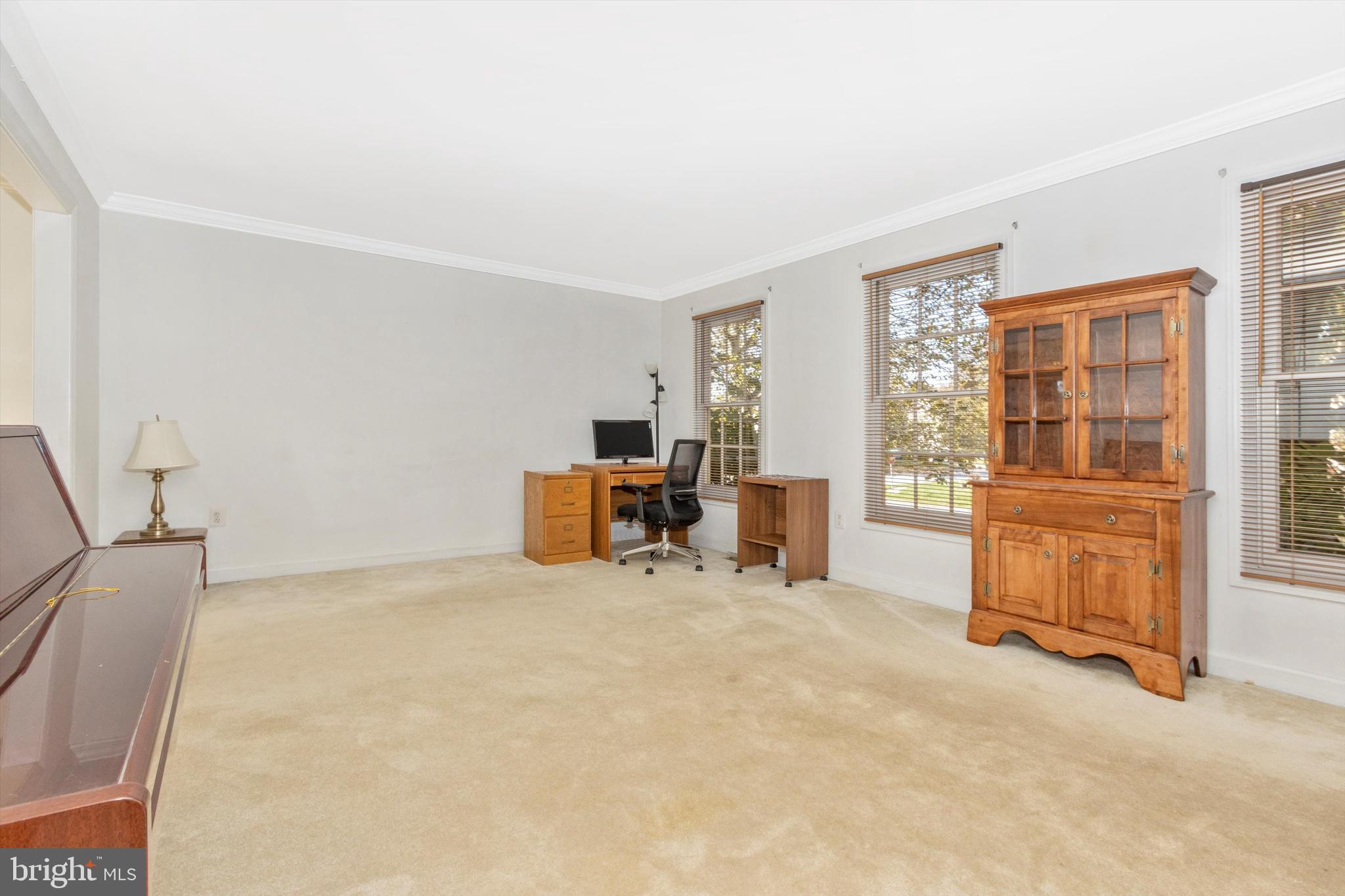 SPRING RIDGE - Residential